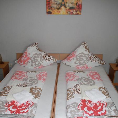 Hotel Restaurant Balkan Трир Экстерьер фото