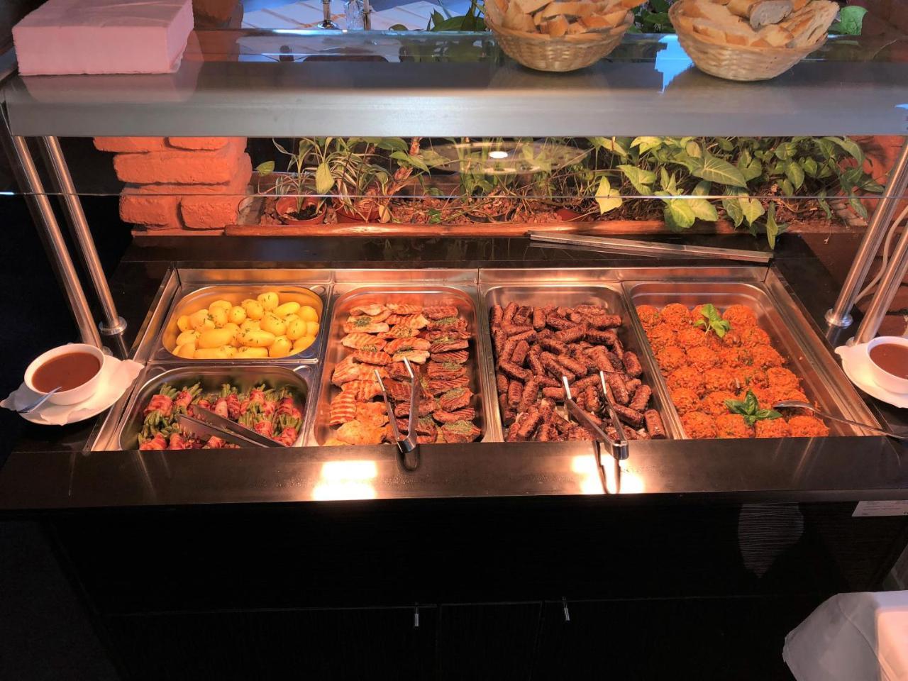 Hotel Restaurant Balkan Трир Экстерьер фото