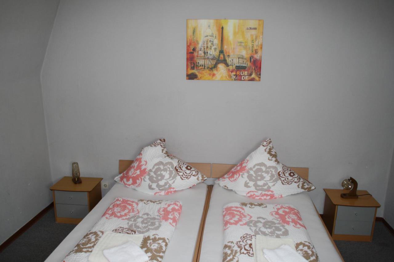 Hotel Restaurant Balkan Трир Экстерьер фото